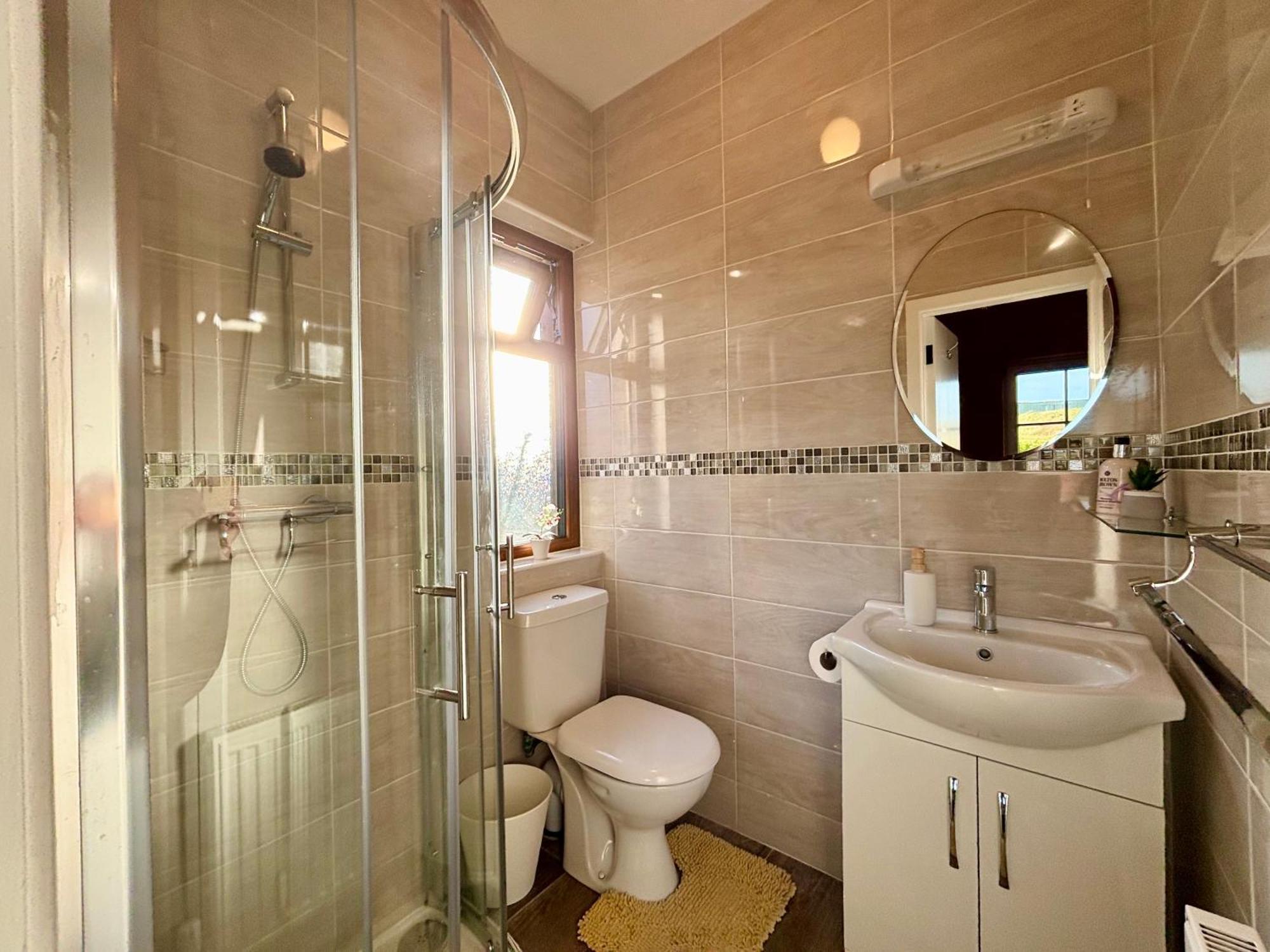 Ocean View Guestrooms Doolin Szoba fotó